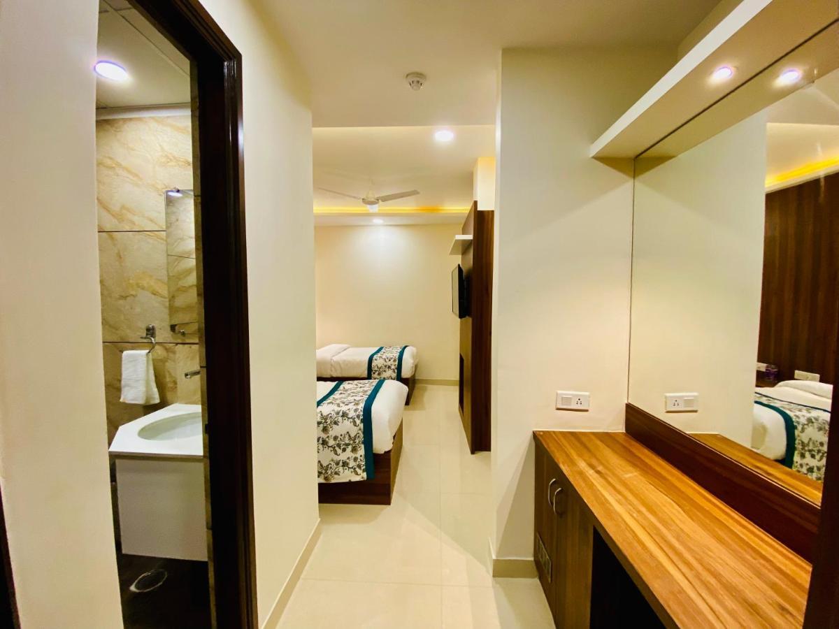 Hotel White House By An Hotels - Walking Distance From Golden Temple อัมริตสา ภายนอก รูปภาพ